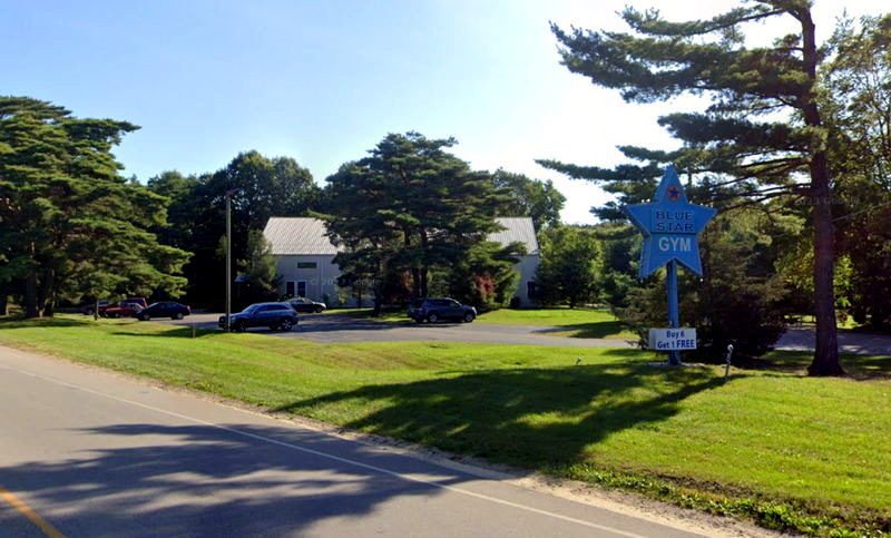 Blue Star Motel (Saugatuck Lodges) - 2019 Street View (newer photo)